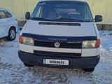 Volkswagen Transporter 1992 годаfor4 600 000 тг. в Астана