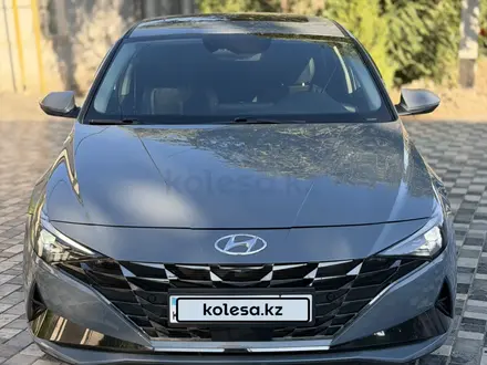 Hyundai Elantra 2022 года за 9 700 000 тг. в Кызылорда