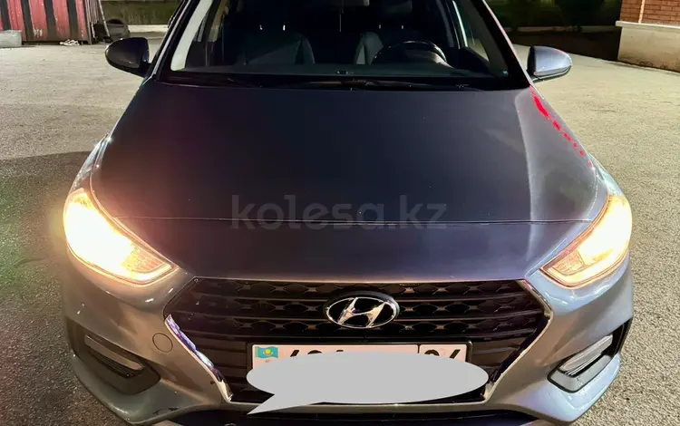 Hyundai Solaris 2019 года за 6 590 000 тг. в Актобе