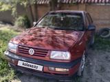 Volkswagen Vento 1995 года за 1 350 000 тг. в Уральск – фото 3