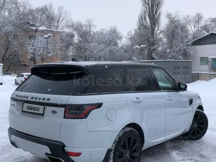 Land Rover Range Rover Sport 2021 года за 45 000 000 тг. в Алматы – фото 2