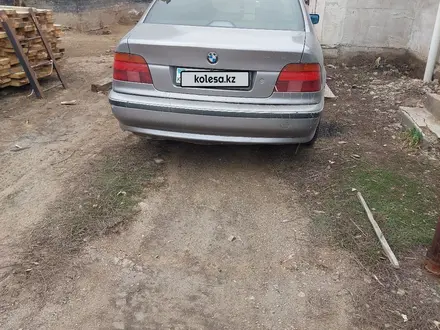 BMW 528 1997 года за 2 700 000 тг. в Астана – фото 4