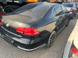 Volkswagen Passat 2011 года за 2 300 000 тг. в Алматы – фото 2