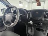 Hyundai Starex 2019 годаүшін18 500 000 тг. в Атырау – фото 2