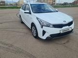 Kia Rio 2020 года за 8 400 000 тг. в Кокшетау – фото 2