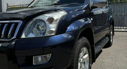 Toyota Land Cruiser Prado 2004 года за 11 200 000 тг. в Алматы – фото 2