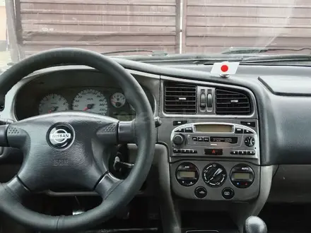 Nissan Primera 2001 года за 2 000 000 тг. в Астана – фото 2