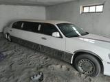 Lincoln Navigator 1999 годаүшін3 000 000 тг. в Жосалы – фото 3