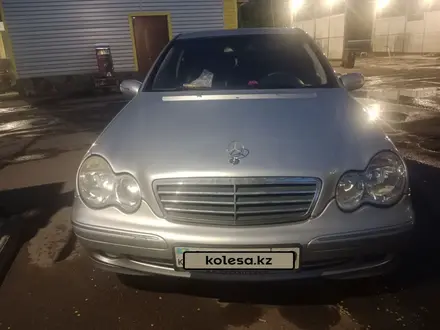 Mercedes-Benz C 200 2005 года за 4 000 000 тг. в Караганда – фото 7