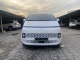 Hyundai Staria 2022 годаүшін18 500 000 тг. в Алматы – фото 2
