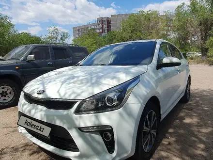 Kia Rio 2018 года за 7 100 000 тг. в Темиртау – фото 2