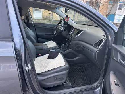 Hyundai Tucson 2017 года за 8 300 000 тг. в Актобе – фото 10