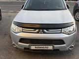 Mitsubishi Outlander 2012 годаүшін6 500 000 тг. в Семей