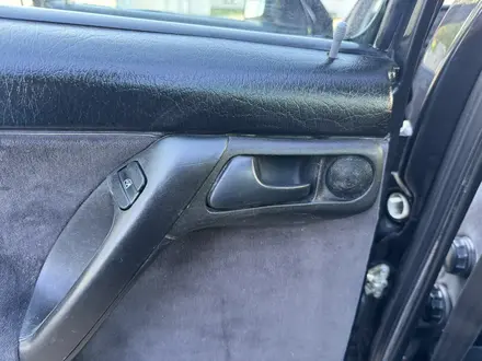 Volkswagen Golf 1995 года за 1 650 000 тг. в Караганда – фото 19