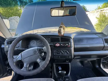 Volkswagen Golf 1995 года за 1 650 000 тг. в Караганда – фото 38