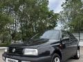 Volkswagen Golf 1995 года за 1 650 000 тг. в Караганда