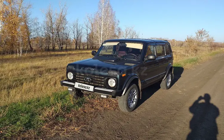 ВАЗ (Lada) Lada 2131 (5-ти дверный) 2015 годаүшін3 800 000 тг. в Петропавловск
