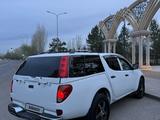 Mitsubishi L200 2012 года за 6 490 000 тг. в Астана – фото 3