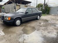 Mercedes-Benz E 230 1991 года за 1 700 000 тг. в Алматы