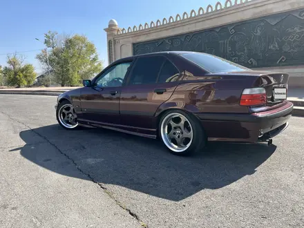 BMW 328 1995 года за 3 000 000 тг. в Алматы – фото 6