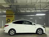 Hyundai Solaris 2015 года за 6 400 000 тг. в Алматы – фото 4