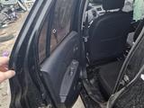 Renault Logan 2015 года за 10 000 тг. в Атырау – фото 3