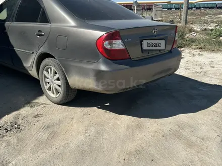 Toyota Camry 2006 года за 4 100 000 тг. в Атырау – фото 3