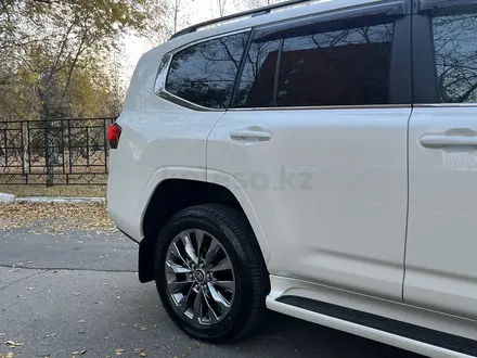 Toyota Land Cruiser 2021 года за 52 000 000 тг. в Костанай – фото 20