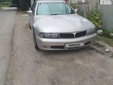 Mitsubishi Diamante, 1996