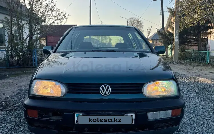 Volkswagen Golf 1993 годаүшін1 500 000 тг. в Павлодар