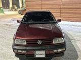 Volkswagen Vento 1993 годаfor1 590 000 тг. в Караганда – фото 5