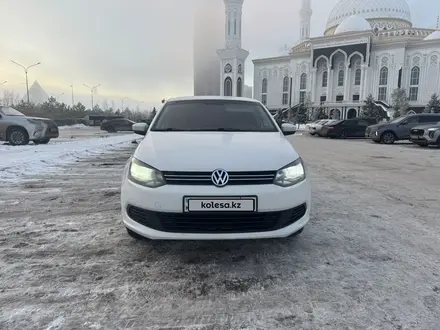 Volkswagen Polo 2014 года за 4 550 000 тг. в Астана – фото 2