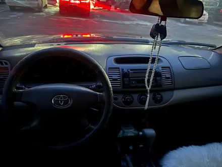 Toyota Camry 2002 года за 5 750 000 тг. в Астана – фото 10