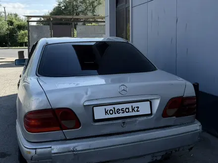Mercedes-Benz E 230 1996 года за 1 750 000 тг. в Астана – фото 15