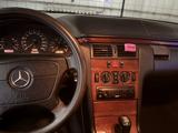 Mercedes-Benz E 230 1996 года за 1 750 000 тг. в Астана – фото 5