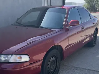 Mazda Cronos