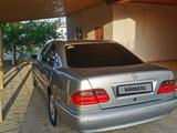 Mercedes-Benz E 240 1998 годаүшін3 200 000 тг. в Актау – фото 3