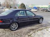 Mercedes-Benz C 240 2001 годаfor4 000 000 тг. в Тараз – фото 3