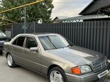 Mercedes-Benz C 180 1994 года за 2 800 000 тг. в Алматы