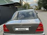 Mercedes-Benz C 180 1994 года за 2 800 000 тг. в Алматы – фото 3