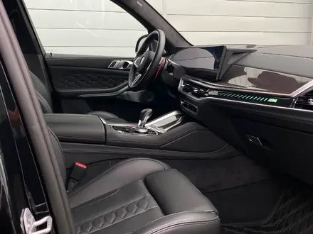 BMW X5 M 2024 года за 96 500 000 тг. в Астана – фото 13