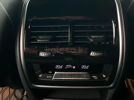 BMW X5 M 2024 года за 96 500 000 тг. в Астана – фото 19
