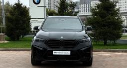 BMW X5 M 2024 года за 96 500 000 тг. в Астана – фото 2