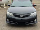Toyota Camry 2014 года за 4 500 000 тг. в Атырау