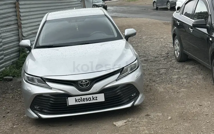 Toyota Camry 2018 годаүшін10 600 000 тг. в Астана