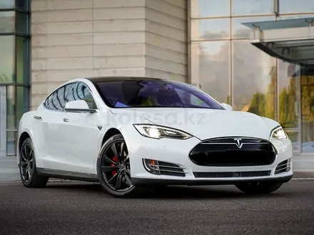Tesla Model S 2015 года за 24 000 000 тг. в Алматы – фото 18