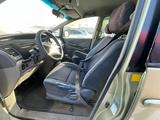 Toyota Previa 2000 года за 2 731 800 тг. в Алматы – фото 3