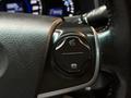 Toyota Camry 2014 года за 7 790 000 тг. в Актобе – фото 18
