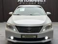 Toyota Camry 2014 года за 7 790 000 тг. в Актобе – фото 2