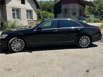 Mercedes-Benz S 550 2006 года за 10 000 000 тг. в Алматы – фото 6